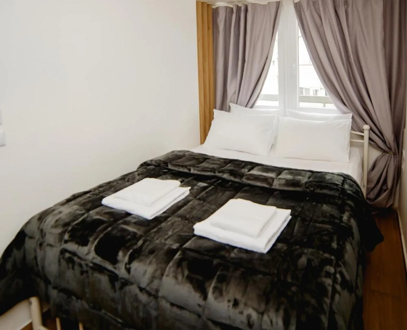 T&N Central Amazing Apartment Салоники