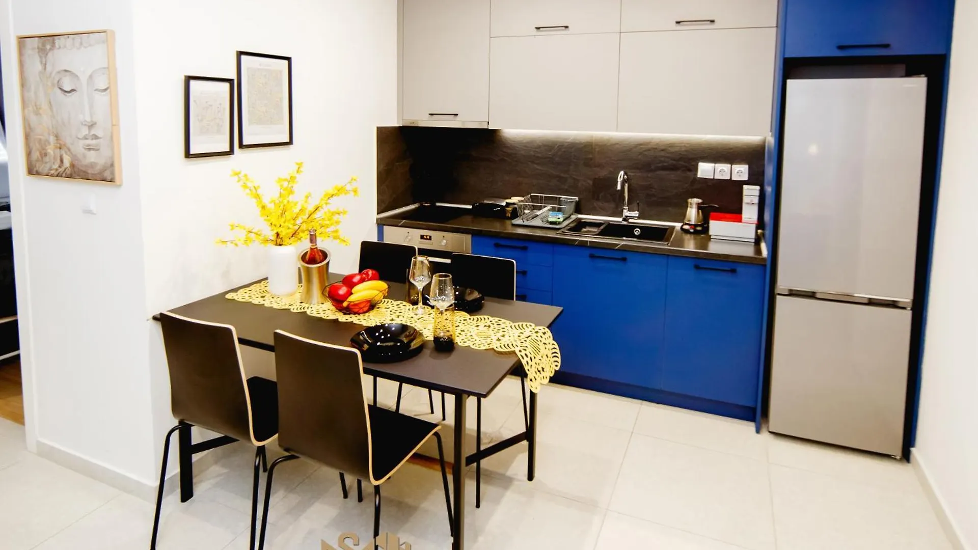 T&N Central Amazing Apartment Салоники